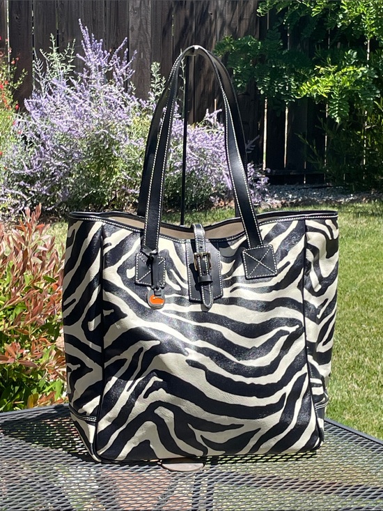 Dooney & Bourke Handbags - Dooney @ Bourke Large Zebra Print Tote. 18x11x6 HUGE w/ registration card.